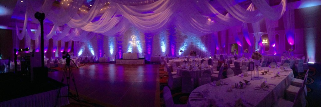 wedding-lighting-ceiling-drape